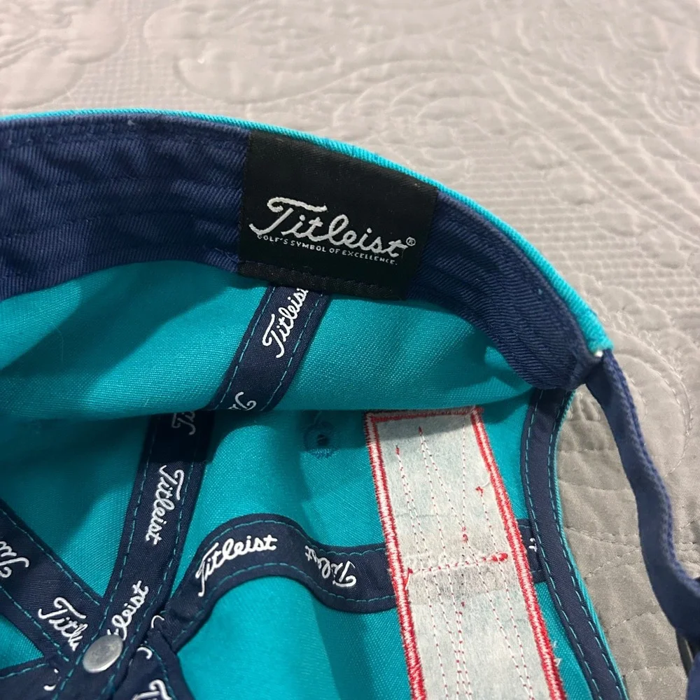 Titleist Golf Hat Mens Turquoise Blue Adjustable Strapback FJ Pro V1 Cap